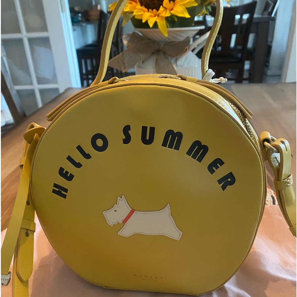 NWT gorgeous Radley Hello Summer crossbody